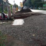 Fungsi Trotoar di Jalan Daendels Desa Ambalresmi Terabaikan